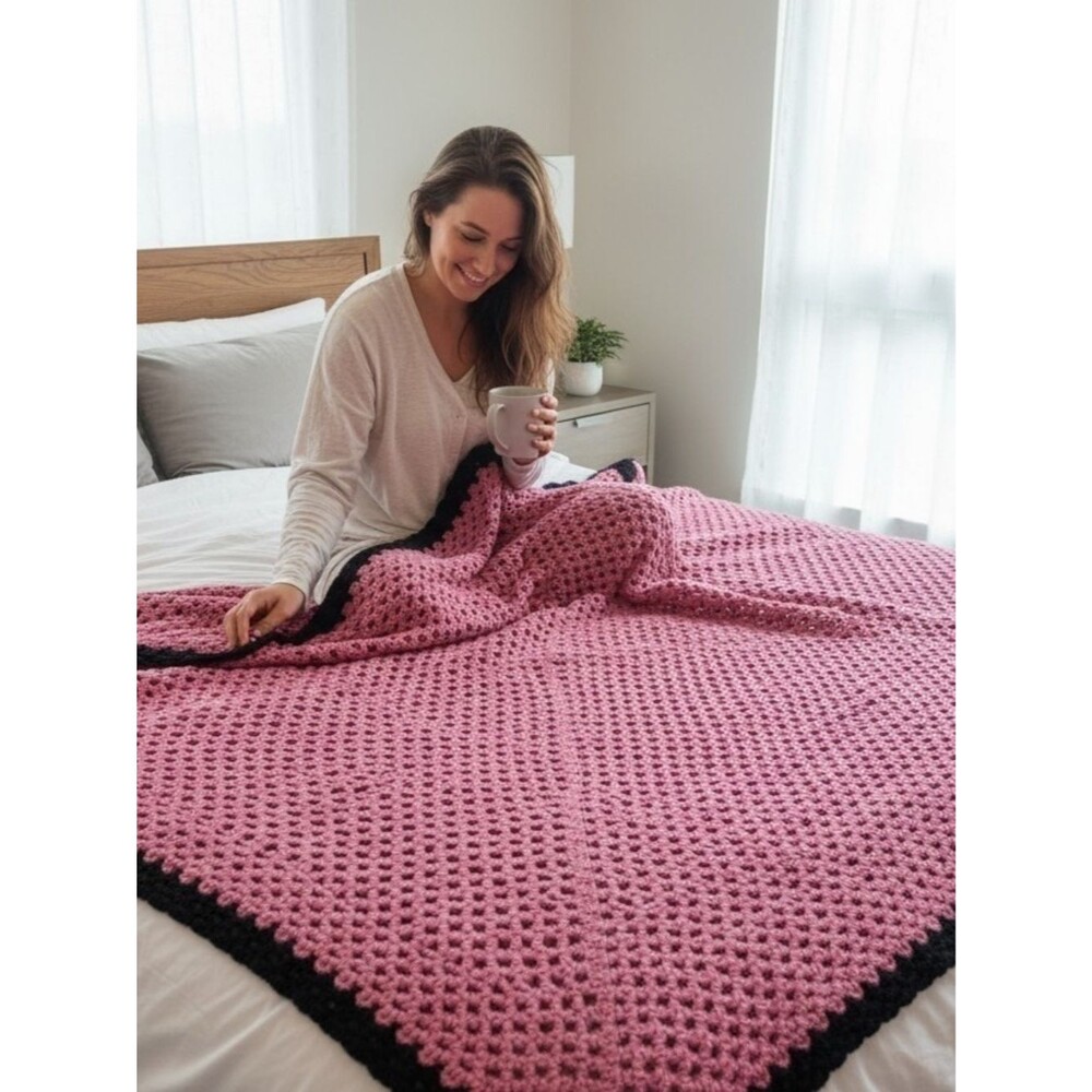 Pink Crochet Throw Blanket Black Trim - Home Bedding, Made July 2026 Brand New